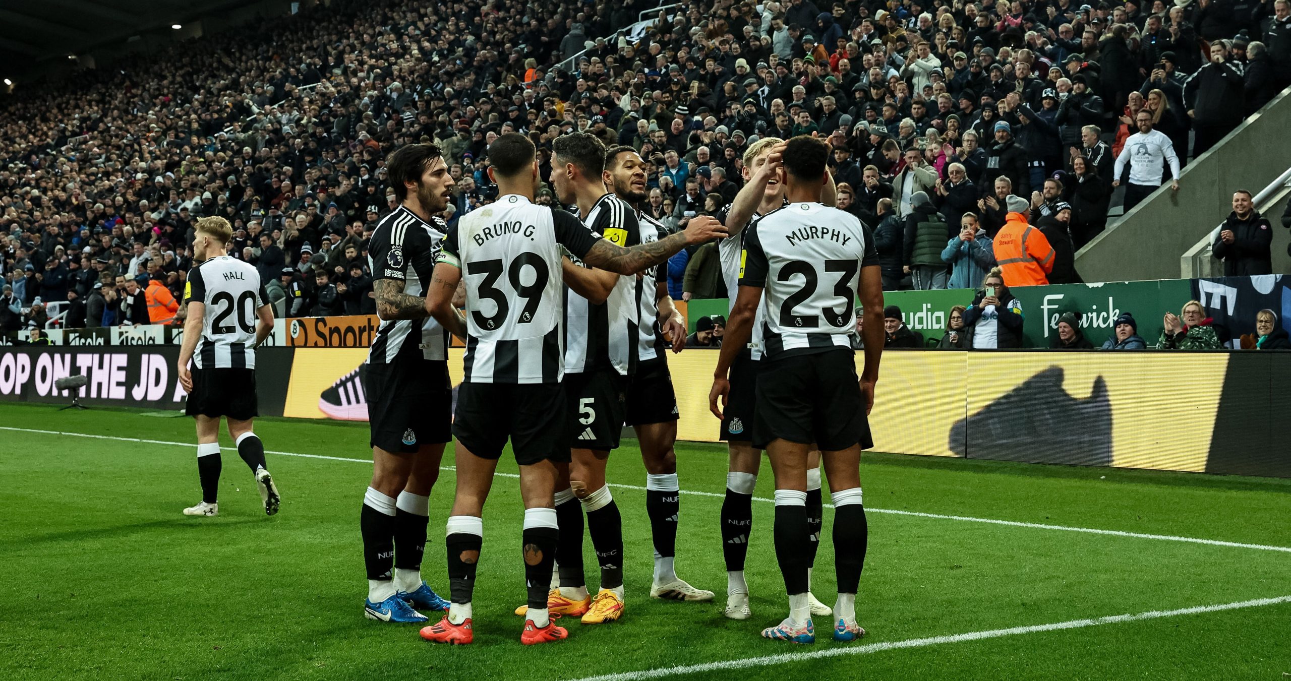£12m 'flop' to Newcastle's most improved player - Howe's best success story since Joelinton?