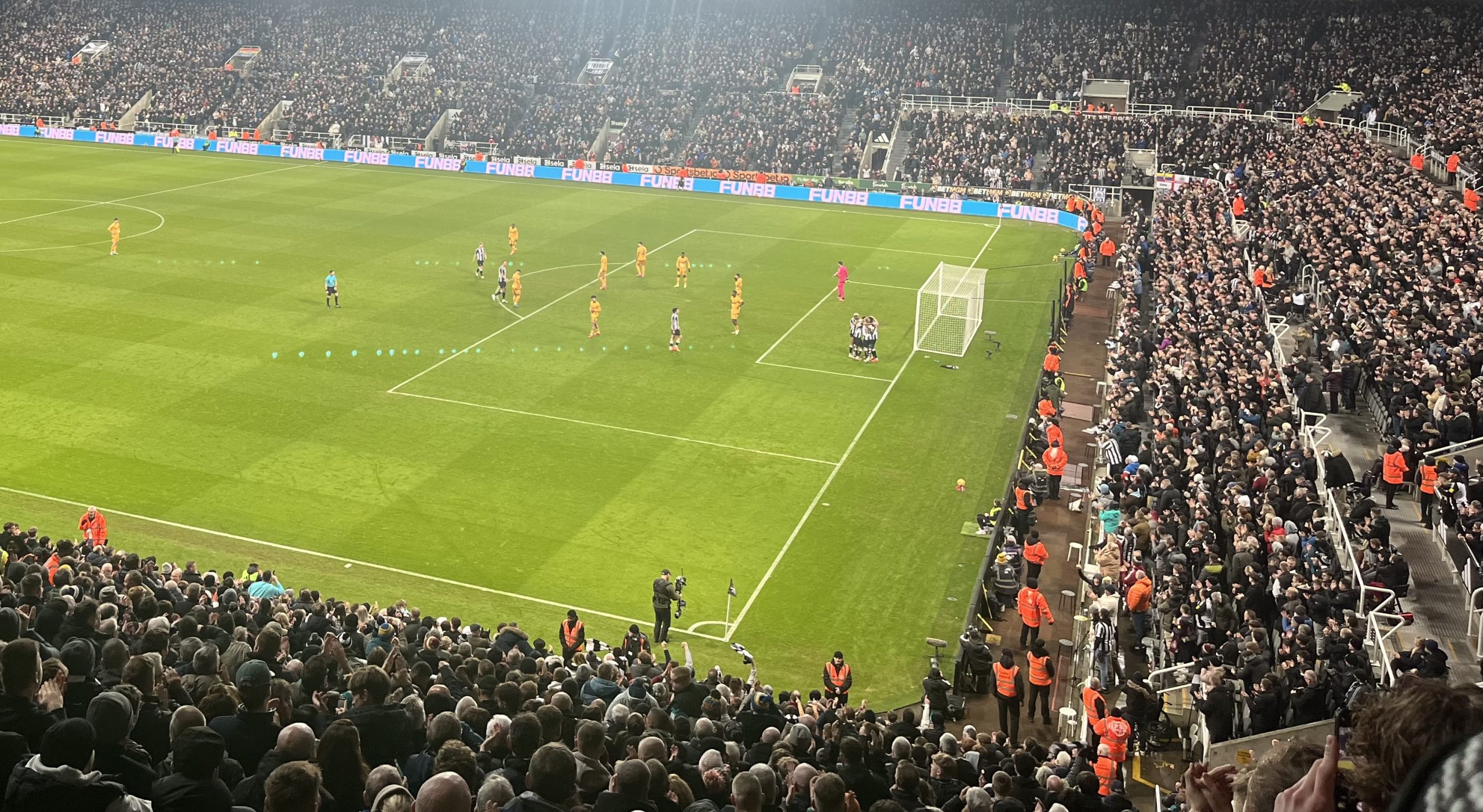 Newcastle 3-0 Wolves: NINE in a row! - A night of records at St. James’ Park