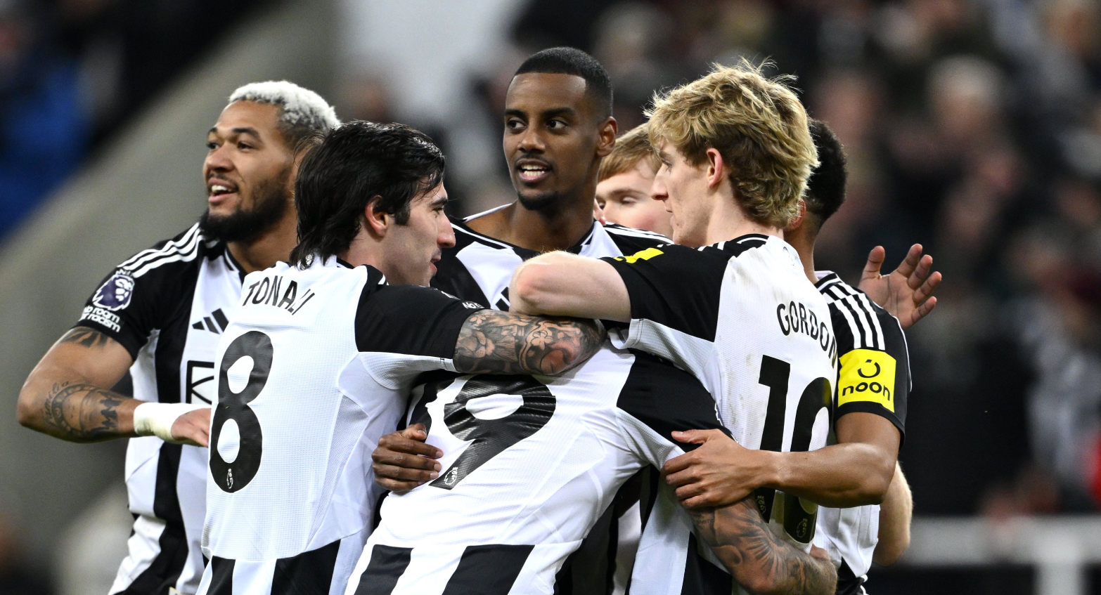 What Alexander Isak has told his Newcastle teammates after Arsenal links - Report