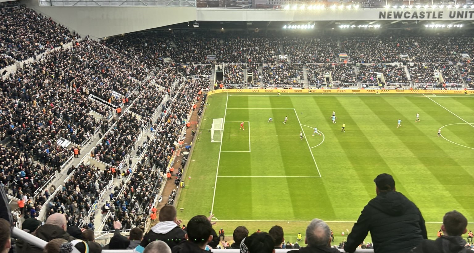 Big swings, star man and THAT bizarre half - Five takeaways from Newcastle 4-3 Forest
