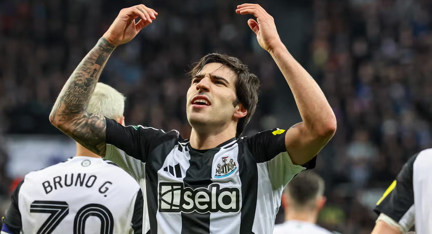 Sandro Tonali's agent issues transfer message as more rumours arrive from Italy