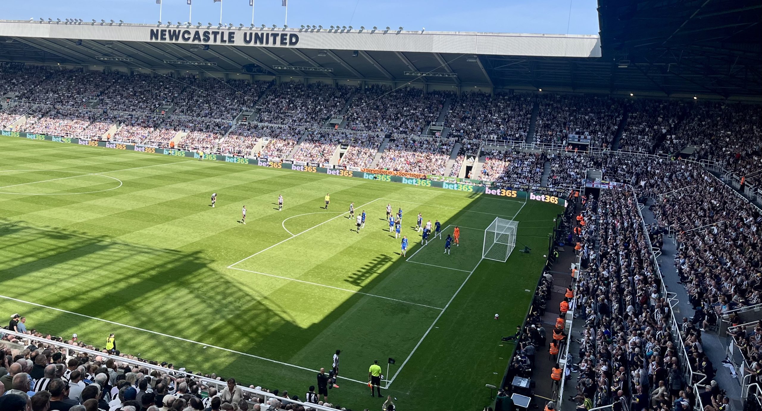 One massive step closer to the Champions League! - Newcastle 2-0 Chelsea