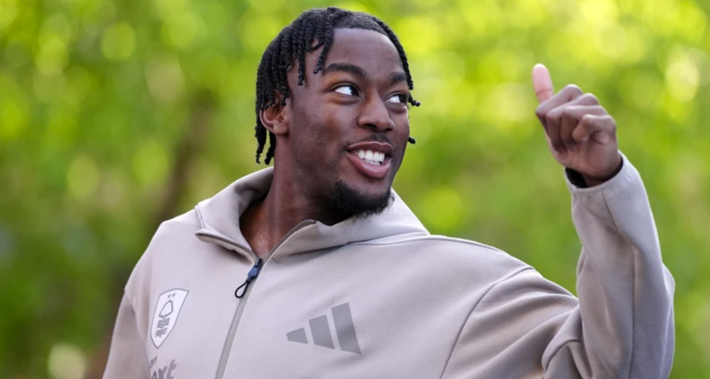 Anthony Elanga's proposed £55m move to Newcastle delayed by agent switch?