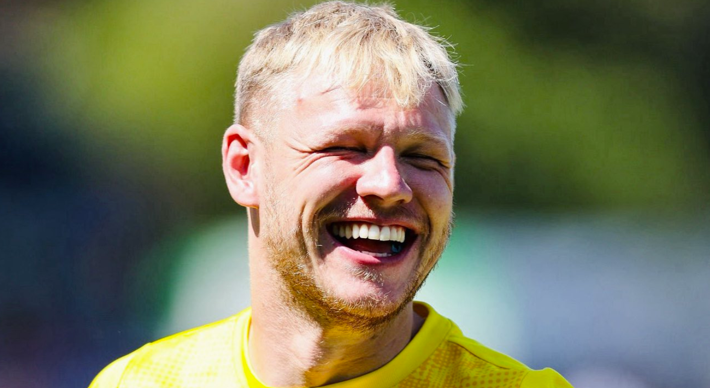 Newcastle move for Aaron Ramsdale - Offer revealed as shock talks advance