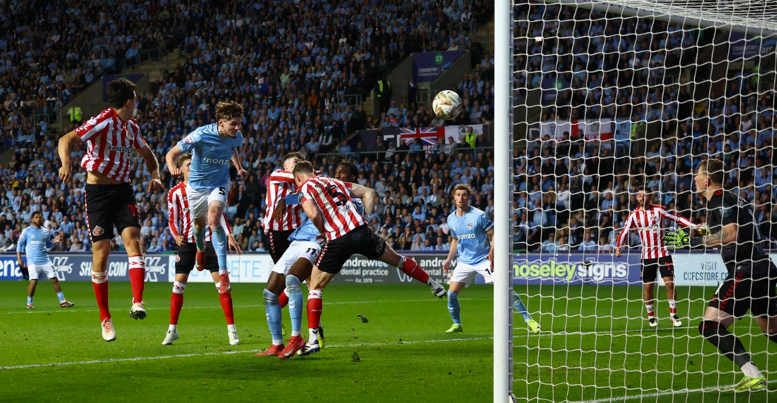 Newcastle set to target 'best player in the Championship' to replace Sean Longstaff?