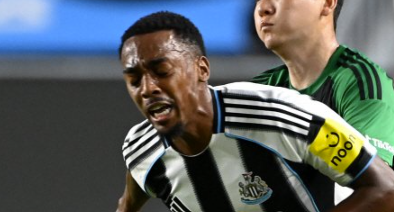 Joe Willock injury update - Eddie Howe speaks after worrying scenes in South Korea