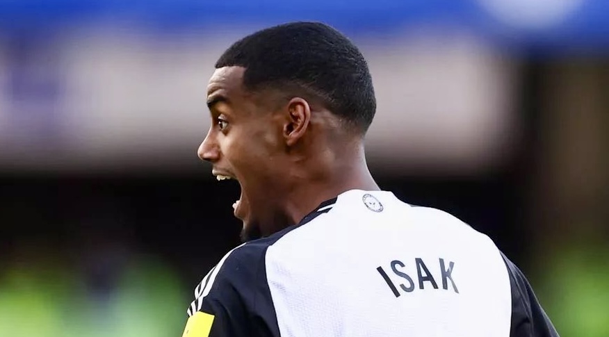 Alexander Isak releases statement - “The relationship can't continue”