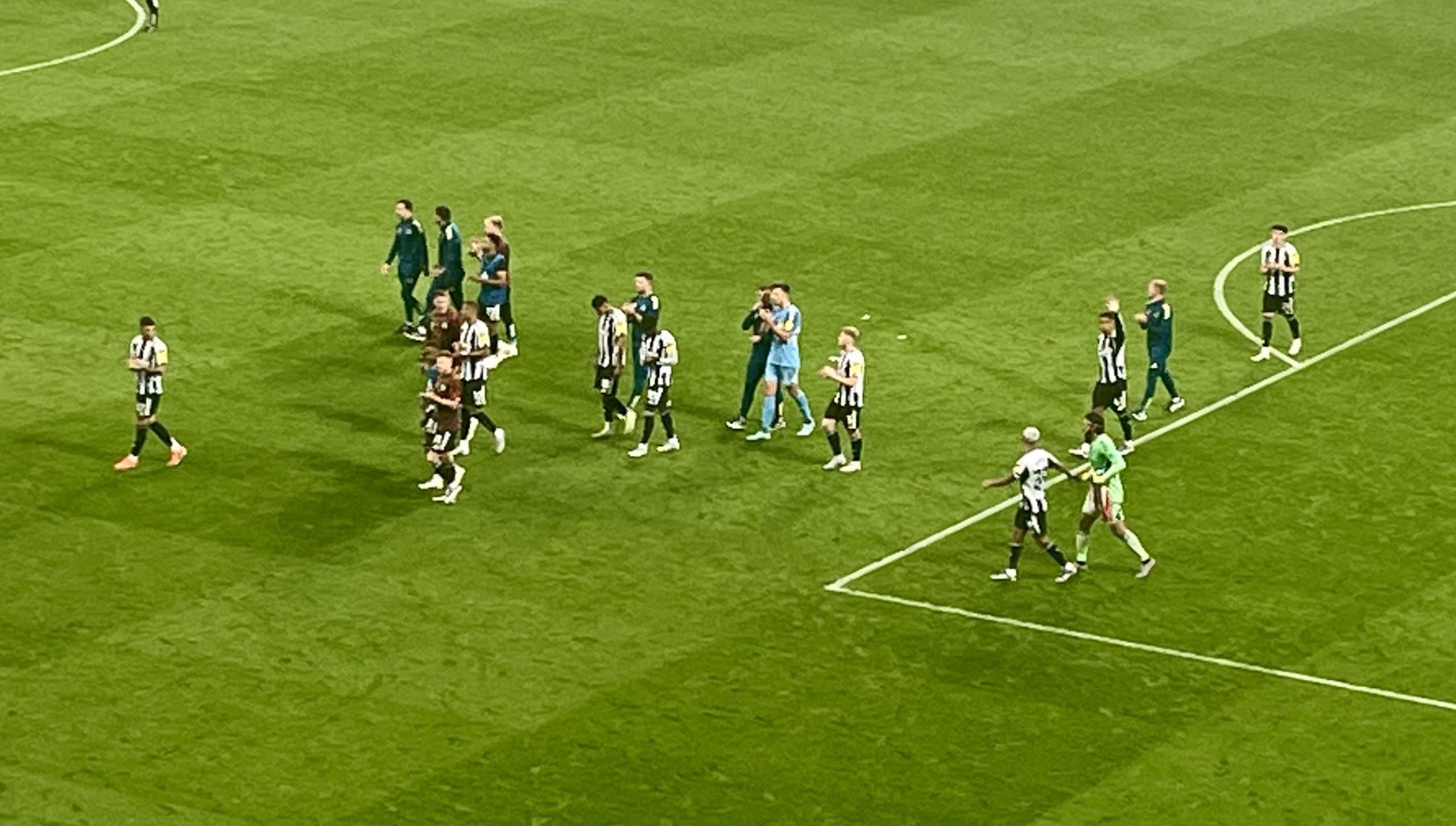 One 9/10, two 8s and a few 5s - Player ratings from Newcastle 2-3 Liverpool