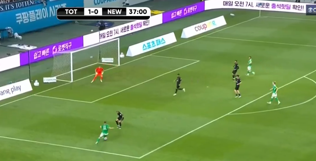 Watch Harvey Barnes' brilliant goal vs Spurs - Positives & negatives at half-time in Seoul