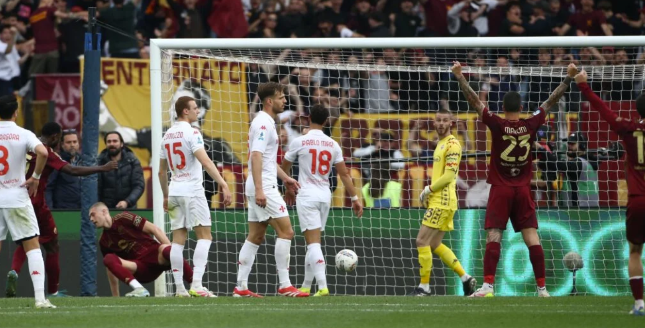 Newcastle in talks with Roma over surprise deadline day loan deal - Report