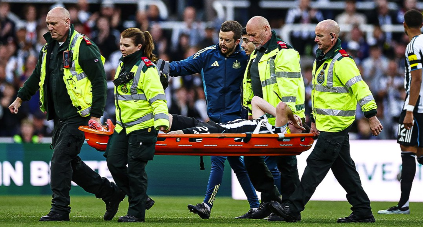 Sunday night update on Tino Livramento - ACL fears addressed and Howe's comments