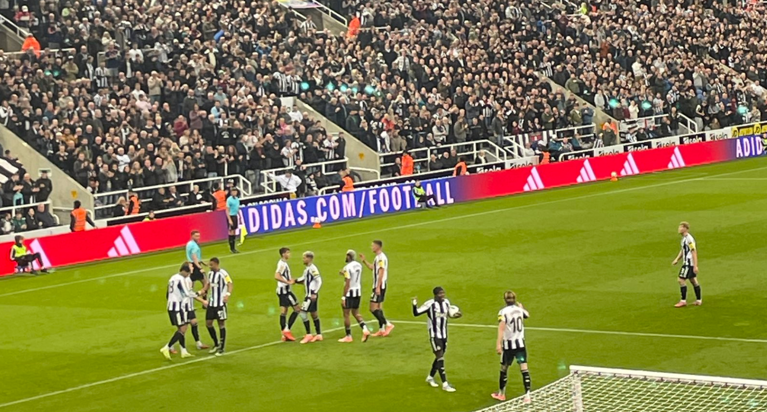 Dominant Toon start Carabao Cup defence in style - Newcastle 4-1 Bradford