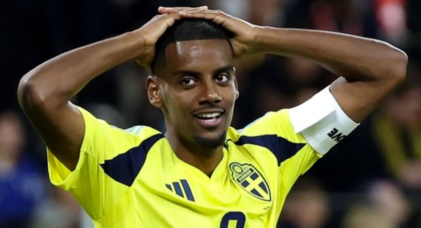 Alexander Isak theory arrives from Newcastle flop after £130m Liverpool move