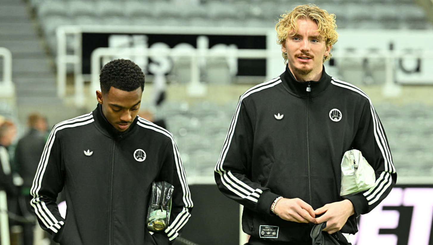 Willock starts, Schar returns! - 8 changes as Howe names new-look side vs Spurs