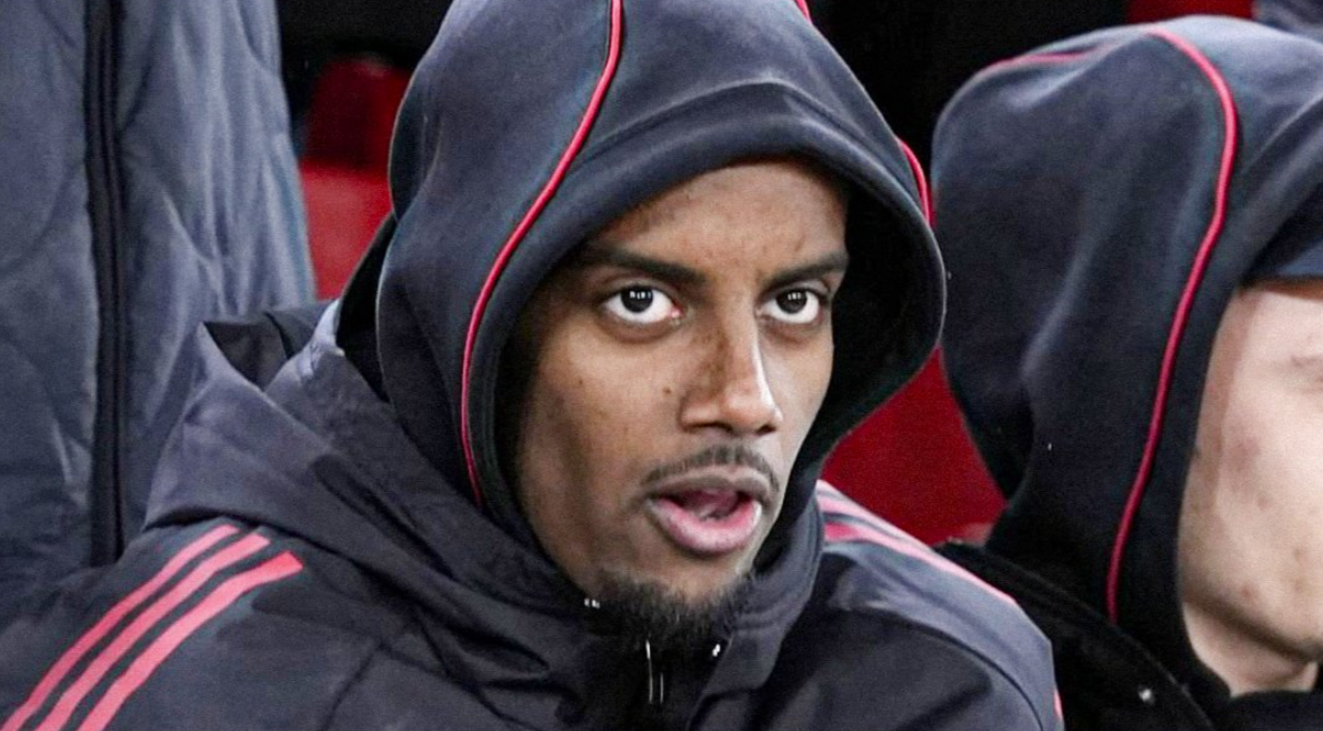 Karma hits Alexander Isak - BBC Sport star nails it on £130m striker and Liverpool mess
