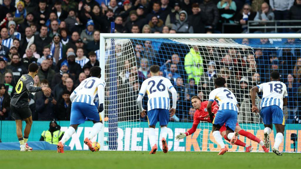 The perfect Eddie Howe signing? - £60m star now linked with Newcastle move