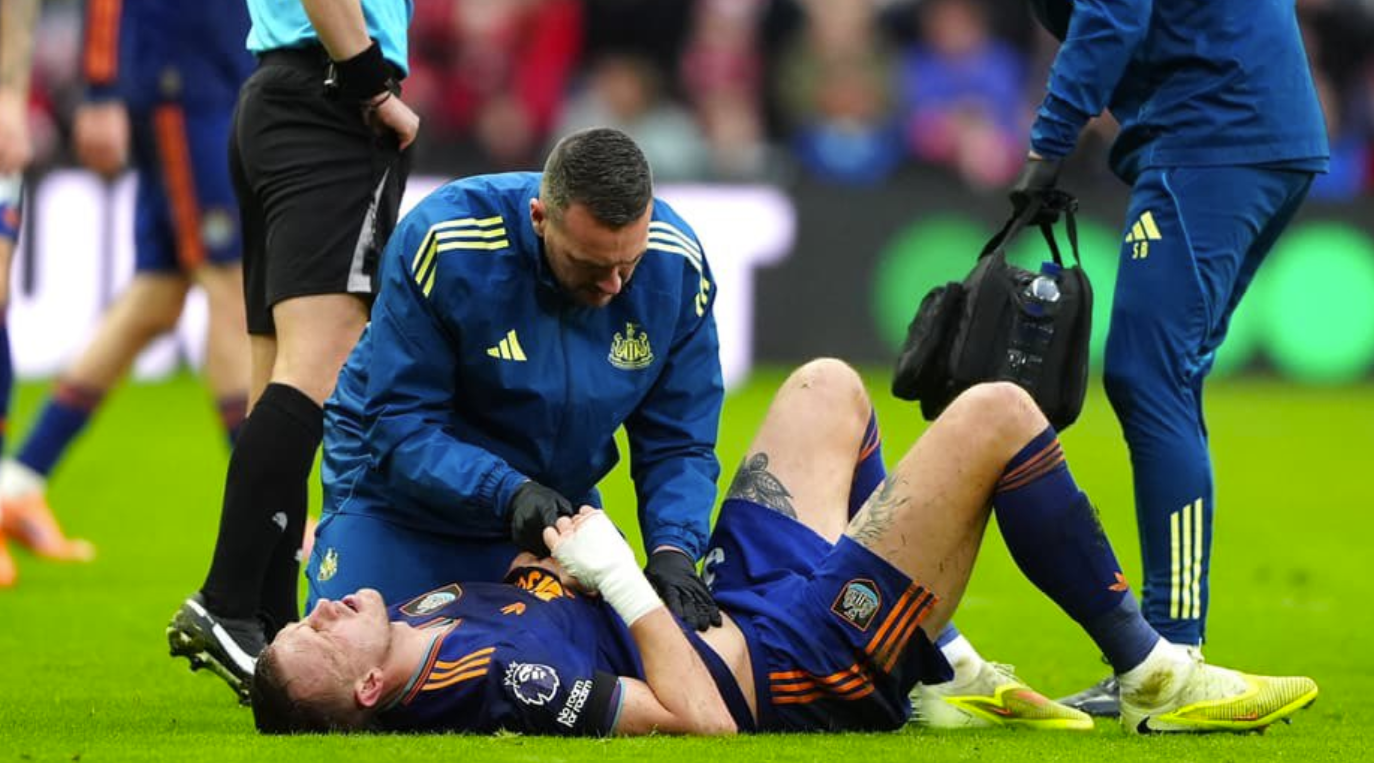 Dan Burn injury update - Worrying comments after Sunderland 1-0 Newcastle