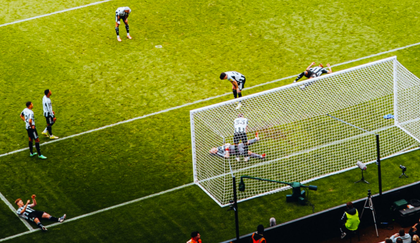 Shocking 3/10s and two 6s - Newcastle player ratings from Sunderland defeat